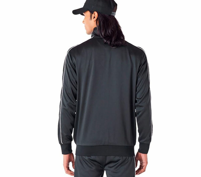 V5HB0F61CF463C7EEBEF4B71C82C5AC342CR5467618P1