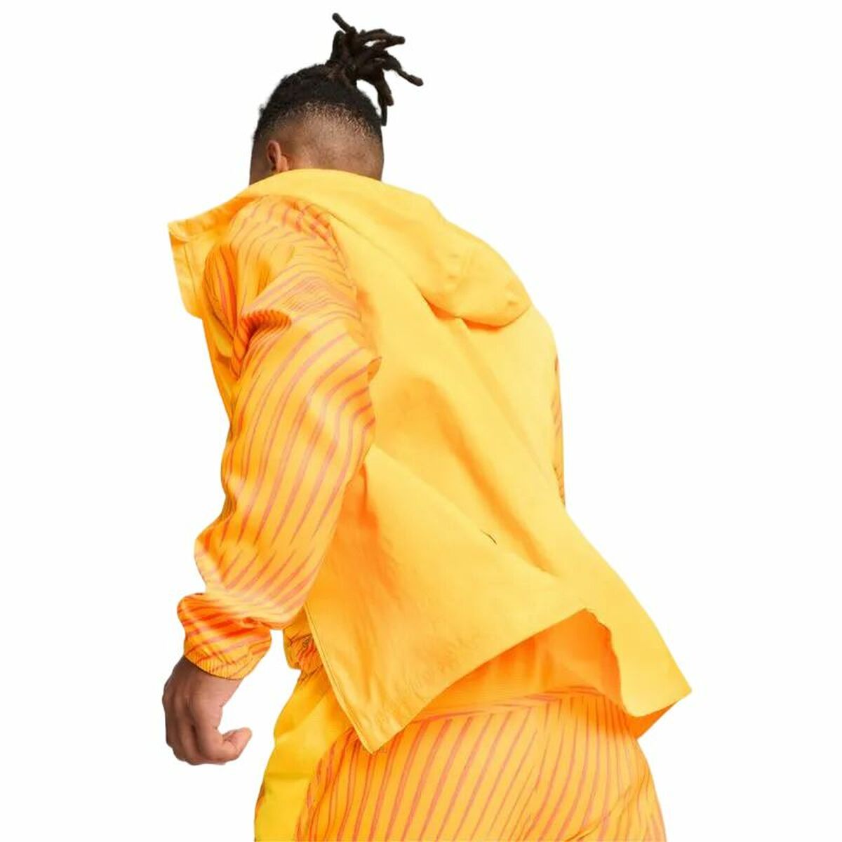 V4HEE429FE909E5D5AF2CA19F2CFFB702ECR5559400P4