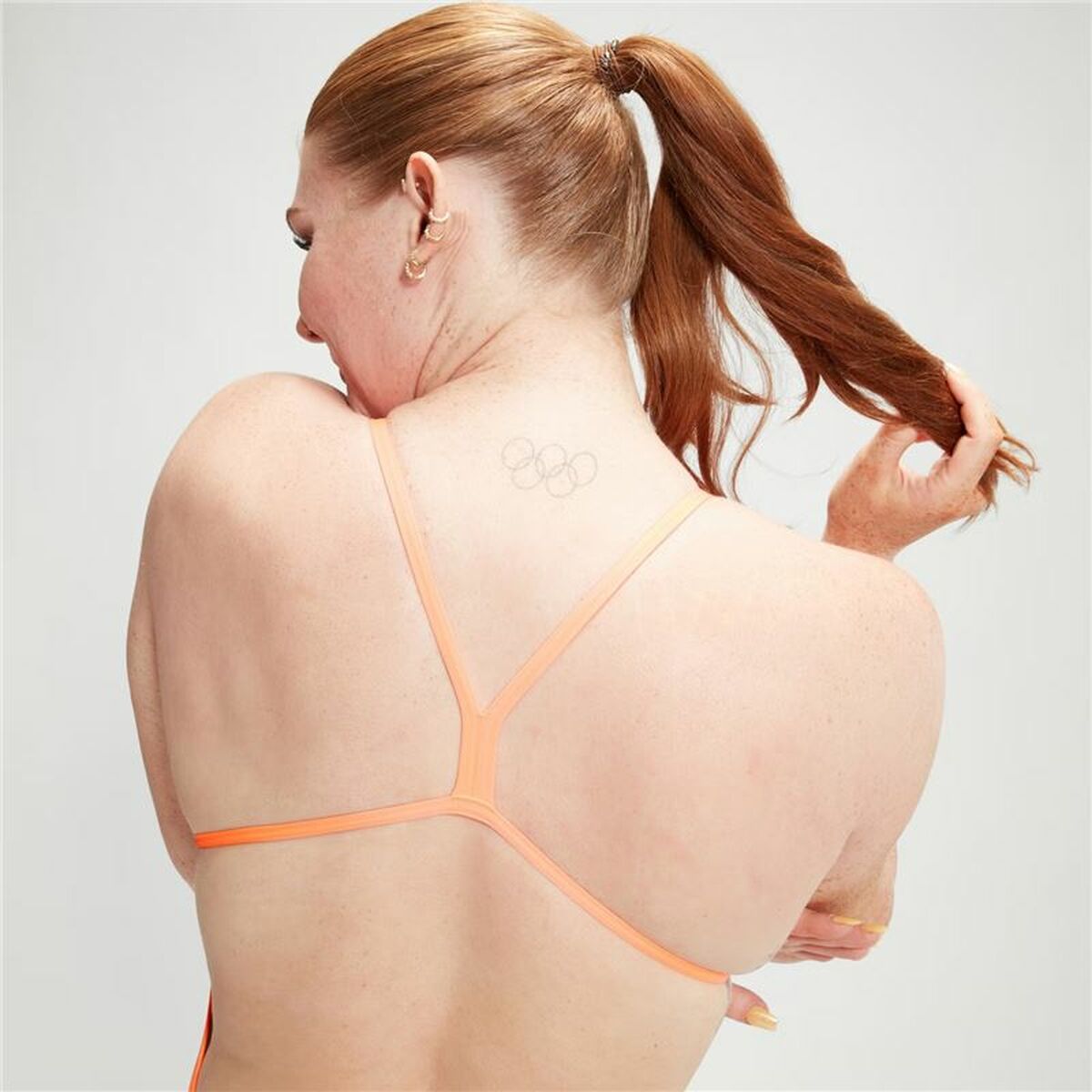 V5H32B1AB7A35F78F49FDADD53416D3EFF6R4930656P4