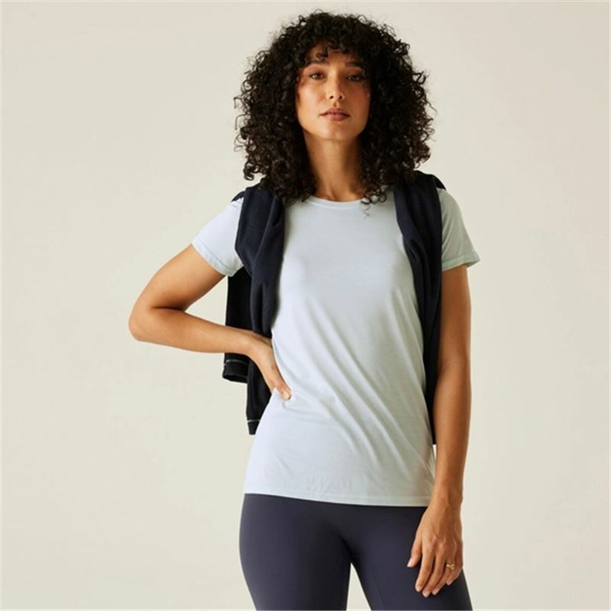 V4HA72ED259EA87EC92C05D9B85A69D150FR6086129P3