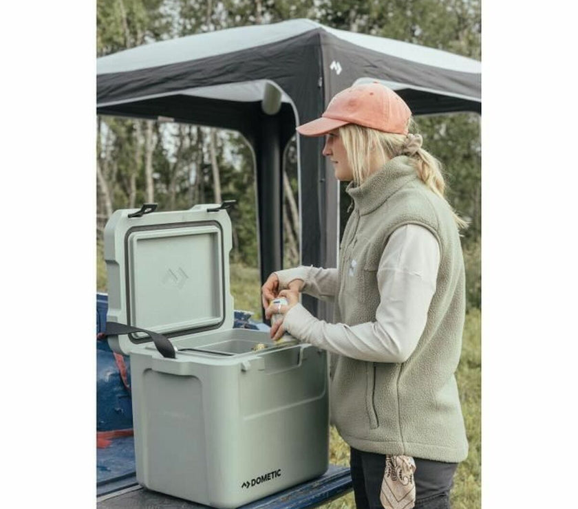 V4HB02D1FAA053F2D7F4737337D0251F788R6657973P6