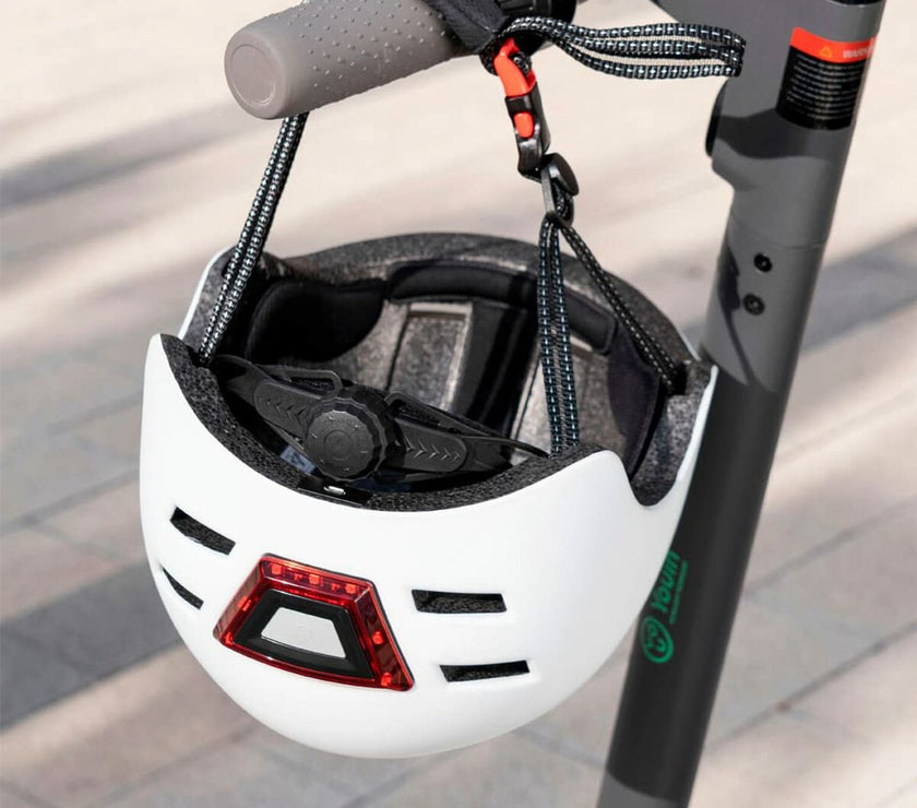 V3HE40A0FE460165AD0EC902ACA920A195BR4968608P2