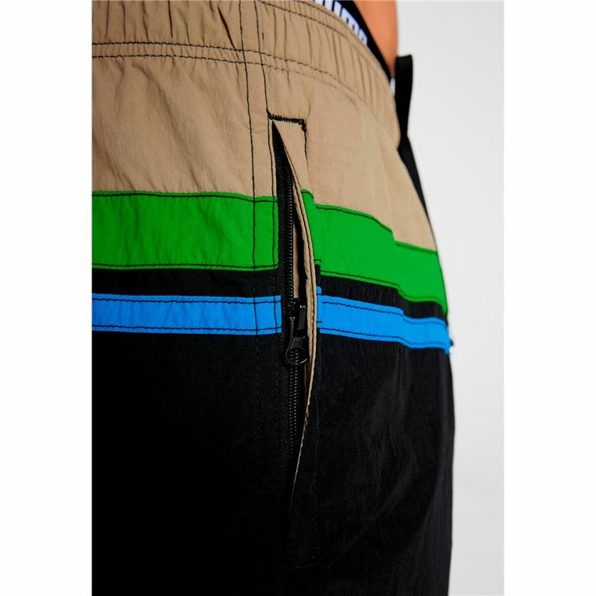 V4H38214D6094E1ED595B09F62702879837R5746702P6