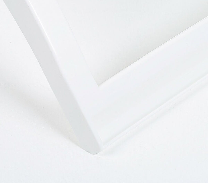 V4H3565C238DE654358047268F187743846R5678220P7